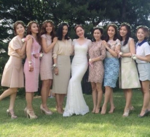 엄지원 결혼식. 사진 = 김성은 트위터