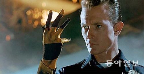 터미네이터2’의 T-1000(로버트 패트릭).