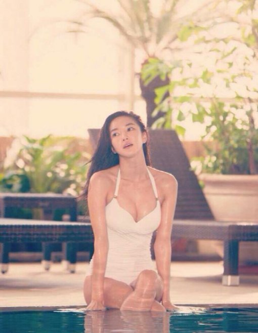 출처= NS윤지 재킷