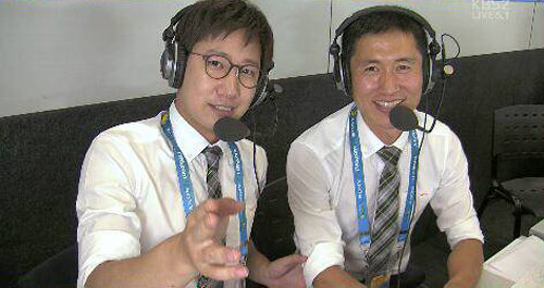 조우종KBS 아나운서(왼쪽)와 이영표 해설위원. KBS제공