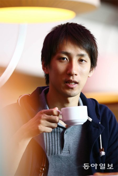 지난해 스물넷에 최연소로 나오키상을 받은 일본 소설가 아사이 료. 전영한 기자 scoopjyh@donga.com