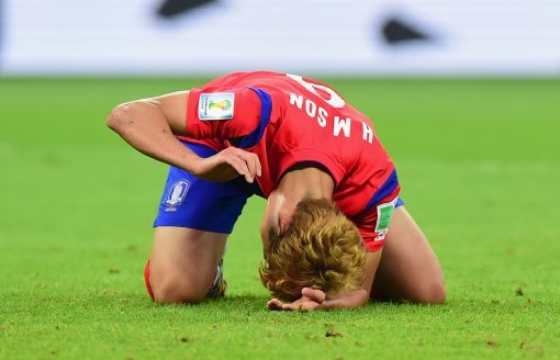 알제리에 2-4 패배가 원통한 한국 축구국가대표 손흥민. 사진=ⓒGettyimages멀티비츠