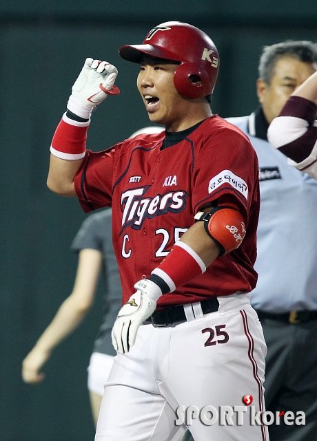 ‘이범호 만루홈런’