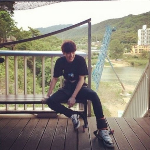 룸메이트 찬열, 찬열 SNS