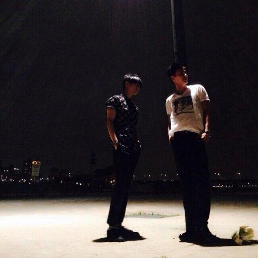 이특 제대. 사진=예성 인스타그램