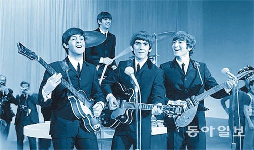 비틀스는 팝의 역사를 ‘비틀스 전후’로 바꿀 정도로 지대한 영향을 미쳤다. 동아일보DB