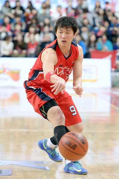 모비스 천대현이 5일 팀 훈련 도중 왼쪽 아킬레스건이 끊어지는 부상을 당해 수술대에 오른다. 복귀까지는 1년여의 시간이 필요할 전망이다. 사진제공｜KBL