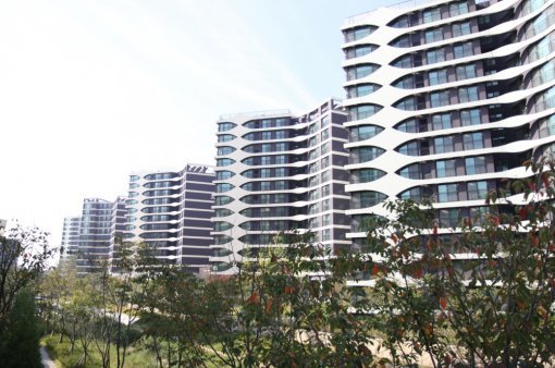 이미 입주 한 ‘수원아이파크시티 1,2차’