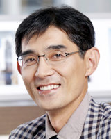 홍정완 입학홍보처장