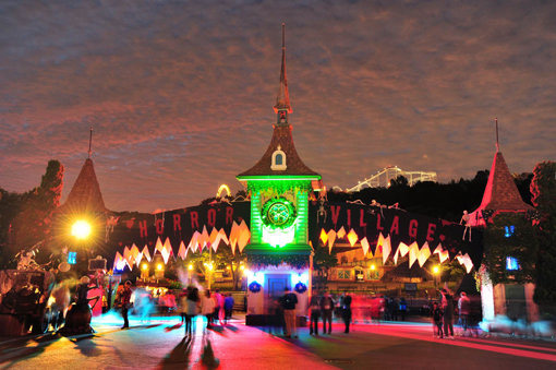 가을축제 ‘할로윈 &호러나이츠’의 퍼레이드가 열리는 ‘할로윈 호러 빌리지’. 사진제공｜에버랜드