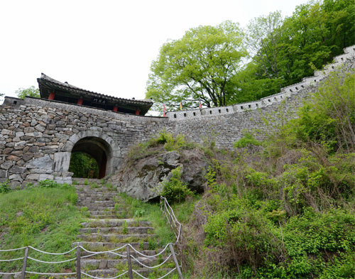 가장 최근 유네스코 세계문화유산에 등재된 남한산성. 동아일보DB