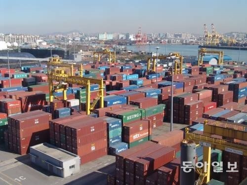 출처= 동아일보DB