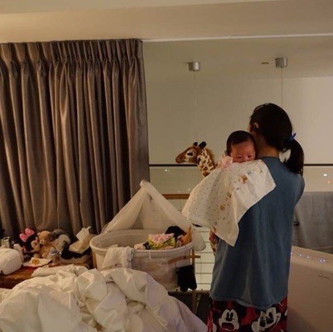 출처= 쿨 유리 인스타그램