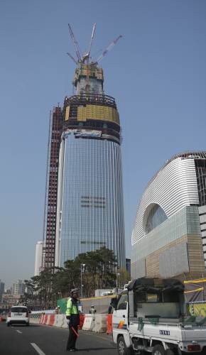 제2롯데월드 조건부 승인 (출처= 동아일보DB)