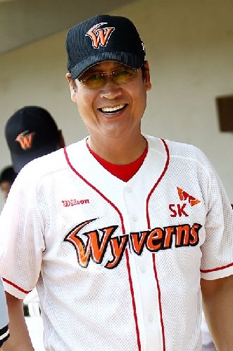 김용희. 사진 = SK 와이번스 제공