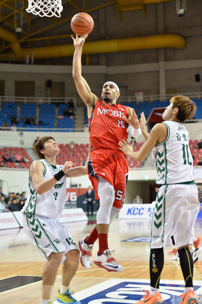 모비스 문태영 슛. 사진제공｜KBL