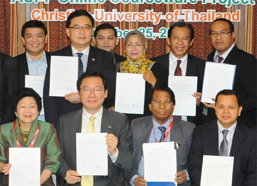 ‘2014 아시아대학총장포럼(AUPF)’에 참가한 80여개 대학은 학교를 대표하는 강좌를 온라인으로 제공하는 시스템인 GAA를 만들기로 합의했다. 동서대 제공