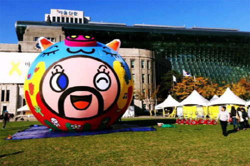 서울광장 초대형 돼지 풍선