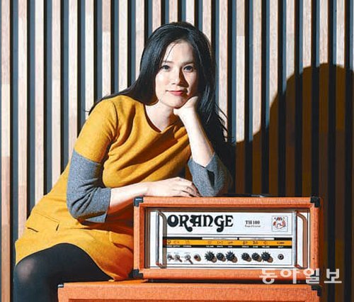 ‘오렌지 앰프’로 유명한 영국의 음악기업 ‘오렌지 뮤직’의 아시아 법인 대표에 최근 취임한 한국인 하두리 씨. 전영한 기자 scoopjyh@donga.com