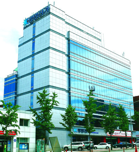 서울 송파구 방이동에 위치한 ㈜광명전기 서울사무소 전경