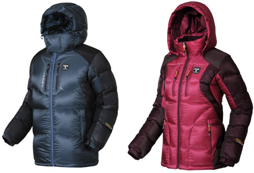 ‘아즈텍 맨 다운재킷’(왼쪽 사진)과 ‘아즈텍 우먼 다운재킷’