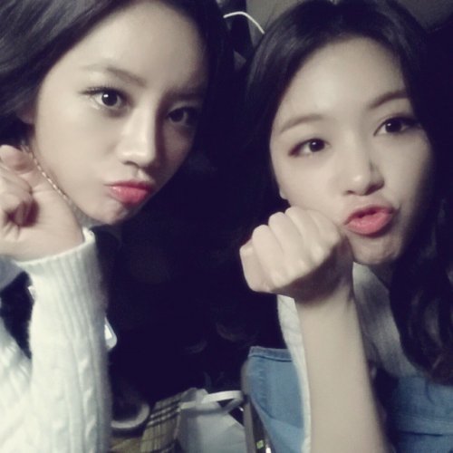 선암여고 탐정단  사진= 민아 인스타그램