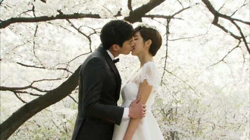 박한별, 정은우와 열애. 사진 = SBS