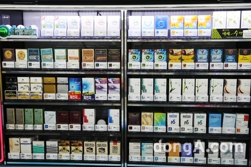 담배 파는 약국 120여곳. 동아닷컴DB