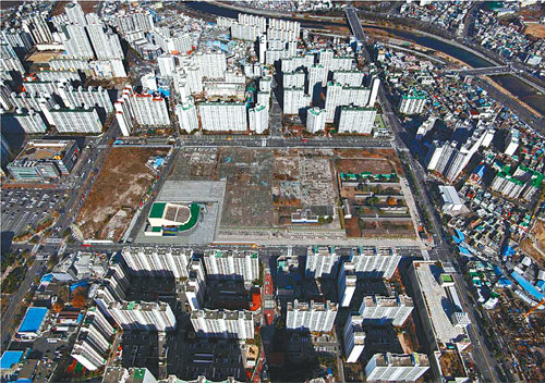 대구창조경제단지로 개발되는 옛 제일모직 터. 삼성의 창업 역사를 살리고 대구의 창조경제를 이끄는 미래첨단산업단지가 될 것으로 전망된다. 대구시 제공