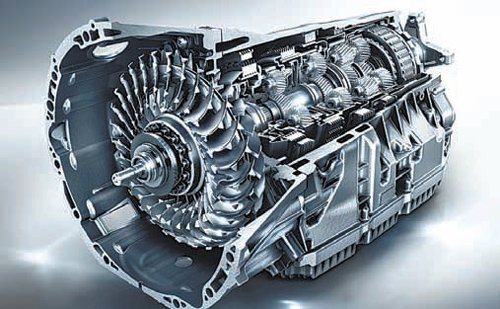 메르세데스벤츠의 9단 자동변속기. 시속 120km에서 RPM이 1350 수준을 유지한다. 메르세데스벤츠코리아 제공