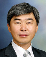 유창조 동국대 교수