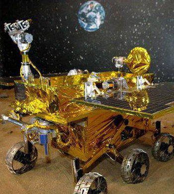 ‘창어 3호’가 2013년 말 달에 착륙시킨 탐사 차량 ‘위투’. 출처 신화통신