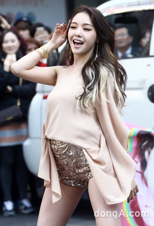 민아 나도 여자예요. 사진 = 동아DB