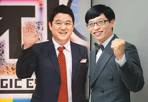 SBS 새 예능프로그램 ‘동상이몽, 괜찮아 괜찮아!’를 함께 진행하는 김구라(왼쪽)와 유재석. SBS 제공