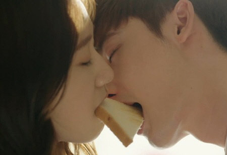 이종석 박신혜 키스신. SBS 드라마 ‘피노키오’