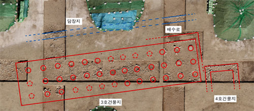 월성 시굴과정에서 발견된 건물터 6곳 가운데 가장 규모가 큰 3호 건물지.