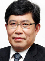 윤창현 서울시립대 경영학부 교수 전 한국금융연구원장