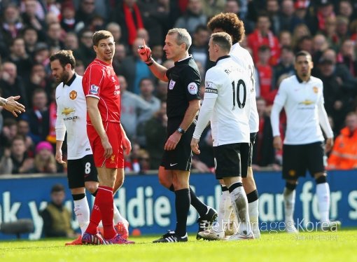제라드 퇴장 (사진=ⓒGettyimages멀티비츠)