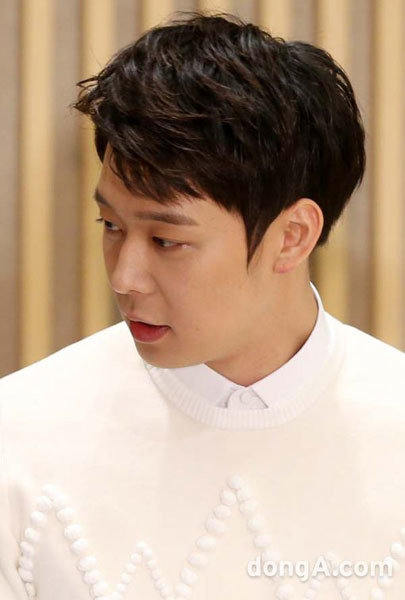 배우 박유천이 30일 오후 서울 양천구 SBS 목동방송센터에서 열린 새 드라마스페셜 ‘냄새를 보는 소녀’ 제작발표회에 참석하고 있다. 동아닷컴 국경원 기자 onecut@donga.com