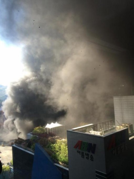 분당 정자동 화재. 사진출처=트위터이용자  @Taka_Chaser