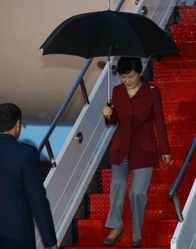 朴대통령 위경련 인두염. 사진/동아DB