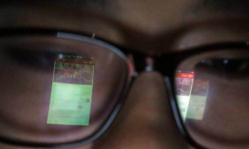 (한국인 평균 휴대폰 이용 기간)사진=동아일보 DB