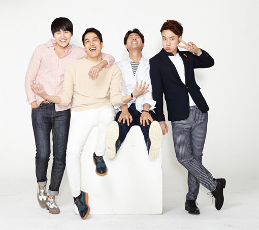 개그쇼 ‘이리오쇼’팀. 사진제공｜마이크엔터테인먼트