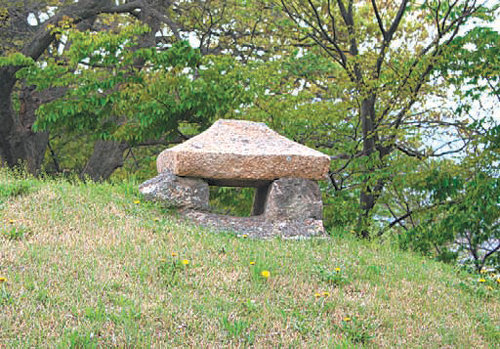 경주 석빙고 외부의 환기구. 내부의 더운 공기를 밖으로 빼내는 기능을 한다.