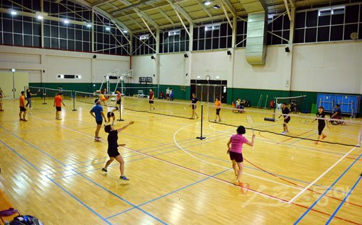 국내 배드민턴 동호인의 수가 엄청나다. 그만큼 대중적인 운동인 배드민턴을 효과적으로 즐기기 위해선 자신의 체력수준에 맞는 운동강도를 설정하는 것이 중요하다. 그래야만 잦은 부상을 예방할 수 있다. 스포츠동아DB