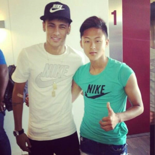 네이마르 사포 논란. 사진 = 이승우 SNS