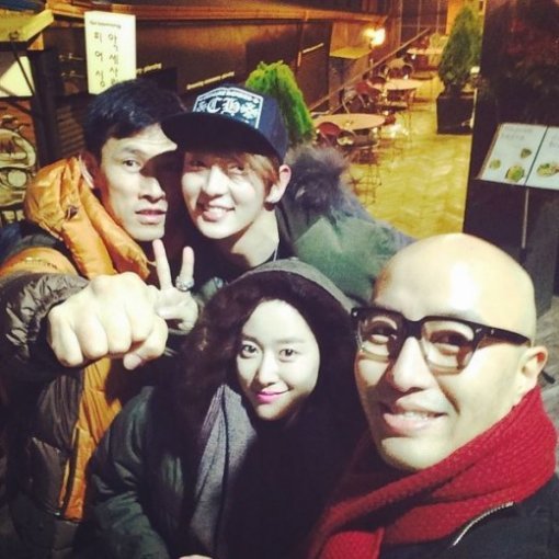 이준기 전혜빈 열애설. 사진 = 홍석천 인스타그램