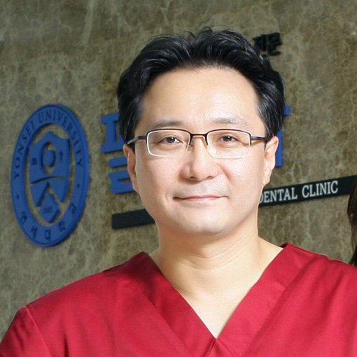 필치과 이경철 원장