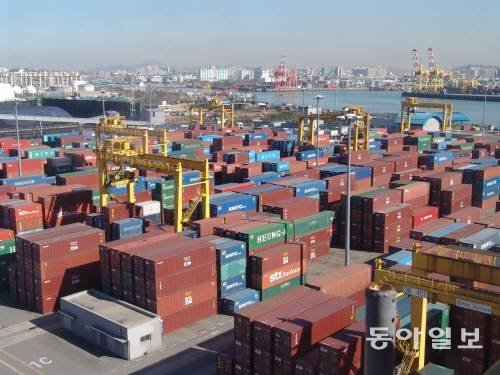 韓 2분기 성장률. 사진=동아일보 DB(인천항만공사 제공)