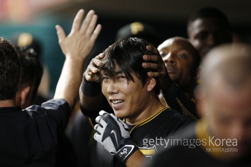 만루홈런 강정호 현지해설. ⓒGettyimages멀티비츠